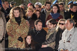 La famiglia Lozzi: da sinistra la fidanzata, il fratello, la madre e il padre