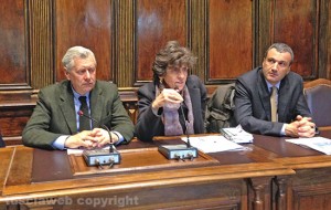 Il sindaco Micheleini, l'assessora Saracone e il dirigente Dello Vicario