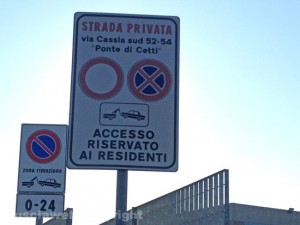 Emergenza rifiuti - L'isola di prossimità spostata sulla strada privata che porta al Tuculca 