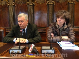 Il sindaco Leonardo Michelini e l'assessore Raffaela Saraconi