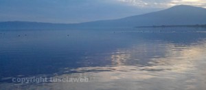 Tramonto invernale sul lago di Vico