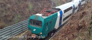 Il treno deragliato a Tre Croci