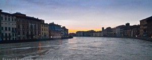 La piena dell'Arno a Pisa