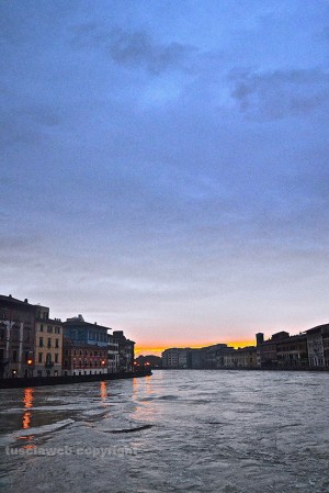 La piena dell'Arno a Pisa