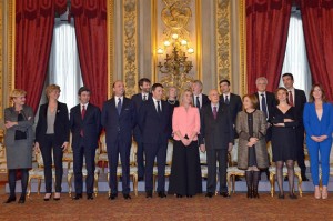 Il governo Renzi giura al Quirinale