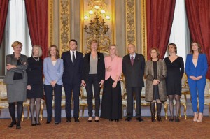 Il governo Renzi giura al Quirinale