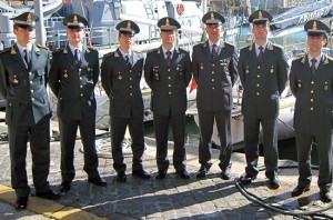 I cadetti della finanza in visita ai reparti navali di Civitavecchia