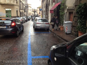 Via Garibaldi, i parcheggi