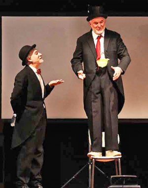 In scena "Il pagliaccio sarai te!"