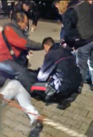 Rapina al Lidl - I carabinieri arrestano i malviventi