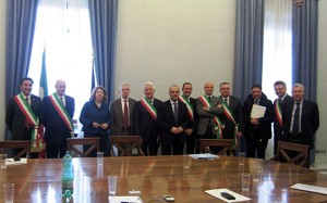 La delegazione dei sindaci da Bacci