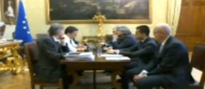 L'incontro fra Matteo Renzi e Beppe Grillo
