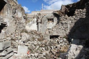 La navata crollata alle scuderie Sallupara