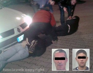 Rapina al Lidl - L'arresto e nei riquadri i rapinatori