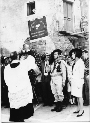 Benedizione del Labaro della sezione Giovanni Marconi 1964-6