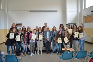 Gli studenti che hanno ricevuto l'attestato