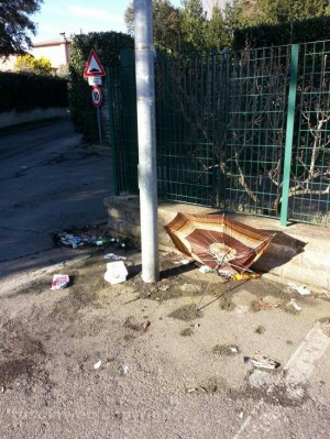 I rifiuti in via Cerasa