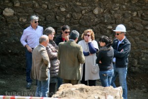 I ritrovamenti archeologici a Valle Faul - Il sopralluogo della soprintendente Valeria D'Atri con l'assessora Saraconi