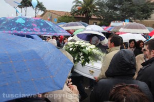 I funerali del piccolo Leonardo Sonno