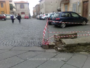 La colonna caduta a Pianoscarano 