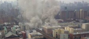 Esplosione a Manhattan, crolla un edificio