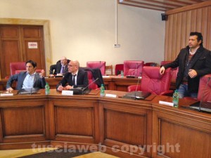 La seduta del consiglio provinciale