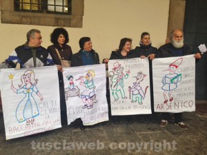 Il comitato Non ce la beviamo sotto il comune