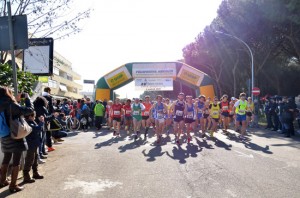 Maratonina Montalto, la partenza degli atleti
