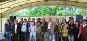 Foto di gruppo degli organizzatori della mostra 