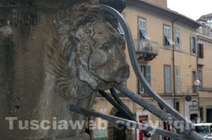 La fontana di piazza san Faustino