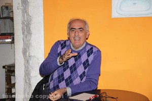 L'assessore Alvaro Ricci all'incontro sul centro storico al Due Righe 