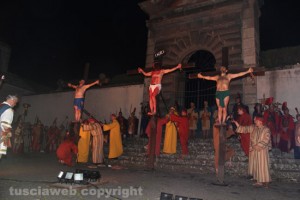 Bagnaia - La processione del Cristo morto