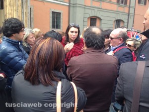 Luisa Ciambella con i lavoratori di Esattorie