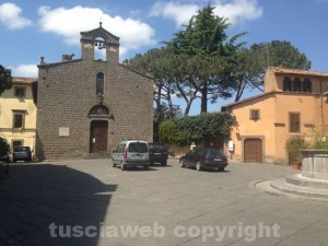 Le macchine a piazza del Gesù