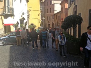 Turisti per le vie del centro