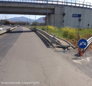 Il guard rail sulla Tuscanese
