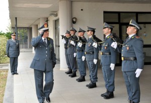 Il generale Debidda in visita al comando di Viterbo