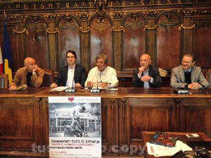 La presentazione della mostra