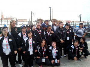 Gli atleti Special Olympics con i gondolieri a Venezia