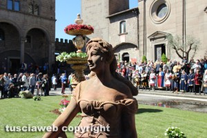 San Pellegrino in Fiore 2014, piazza san Lorenzo