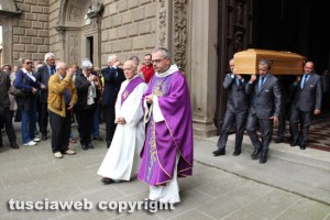 Il funerale di Luigi Manganiello