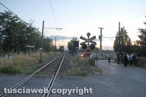 Civita Castellana - Il passaggio a livello di via Catalano dove l'auto è stata travolta