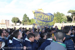La festa al Rocchi con i tifosi Gialloblù