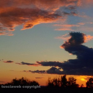 Viterbo - Tramonto sulla Superstrada