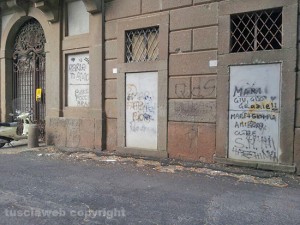 Il palazzo dietro Pratogiardino