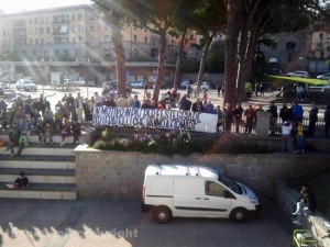 I tifosi gialloblù a piazza Unità d'Italia