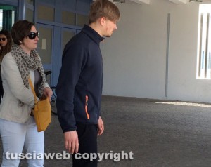Dymitry Kryvenko all'uscita dal tribunale 