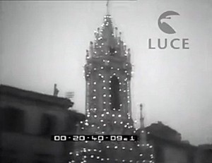 La macchina di santa Rosa del 1948 alta 16 metri costruita da Virgilio Papini