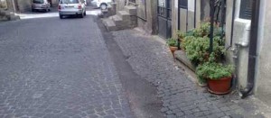 La lingua di asfalto a Pianoscarano