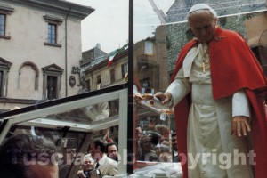 Papa Giovanni Paolo II a piazza del Comune